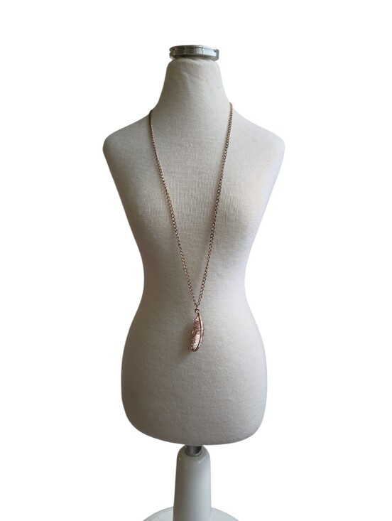 Jewelry - Rose Gold Toned Feather Pendant Long Necklace 23"